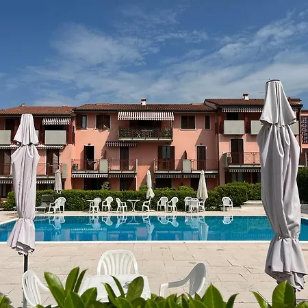 Апартаменти Mavi Бардоліно