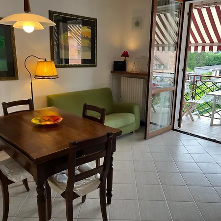 Apartment Mavi